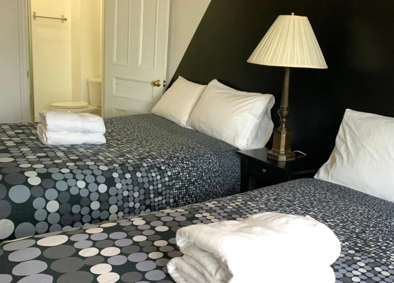 ** Guest house Pensione Popolo Montreal Canada