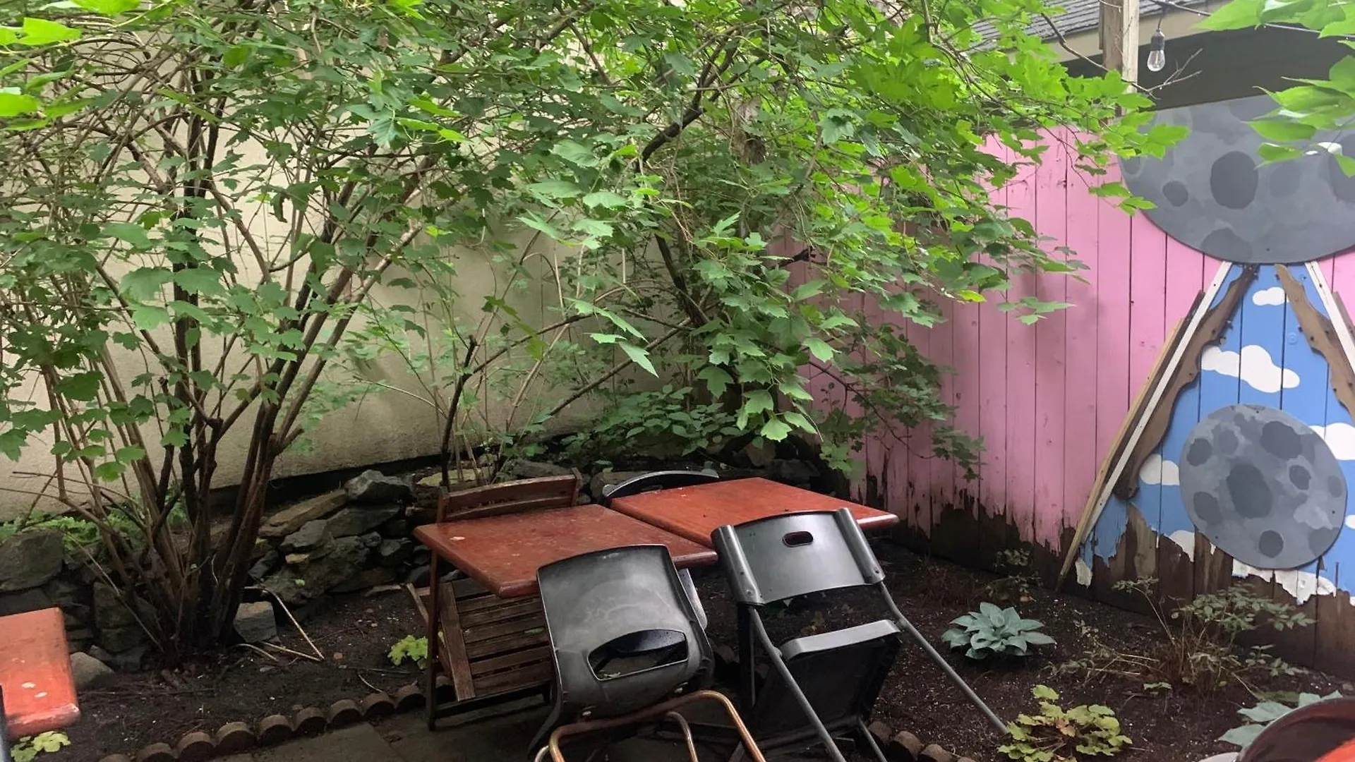 Pensione Popolo Montreal Guest house